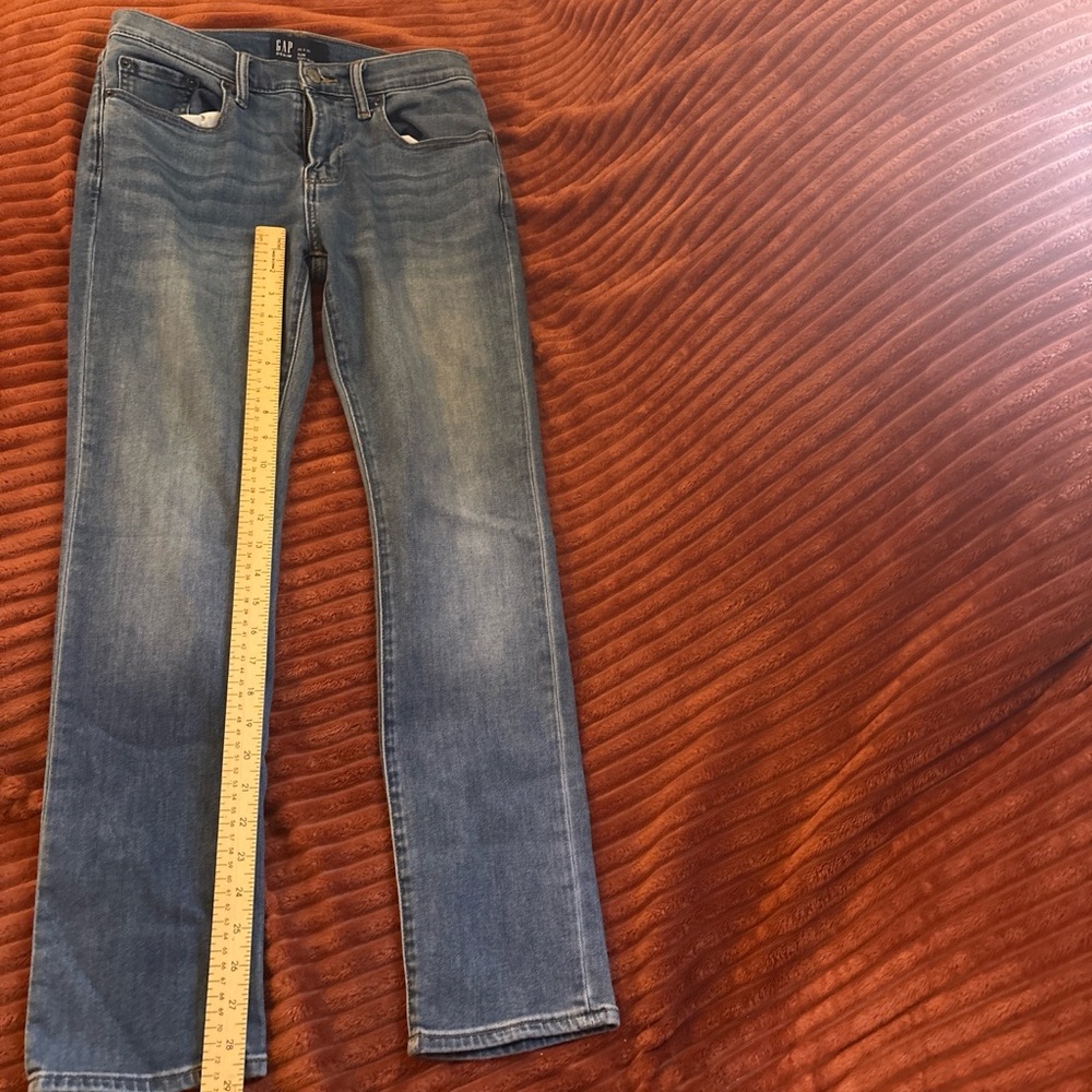 GAP Straight Leg Women's Jeans in Faded Blue 28 X30